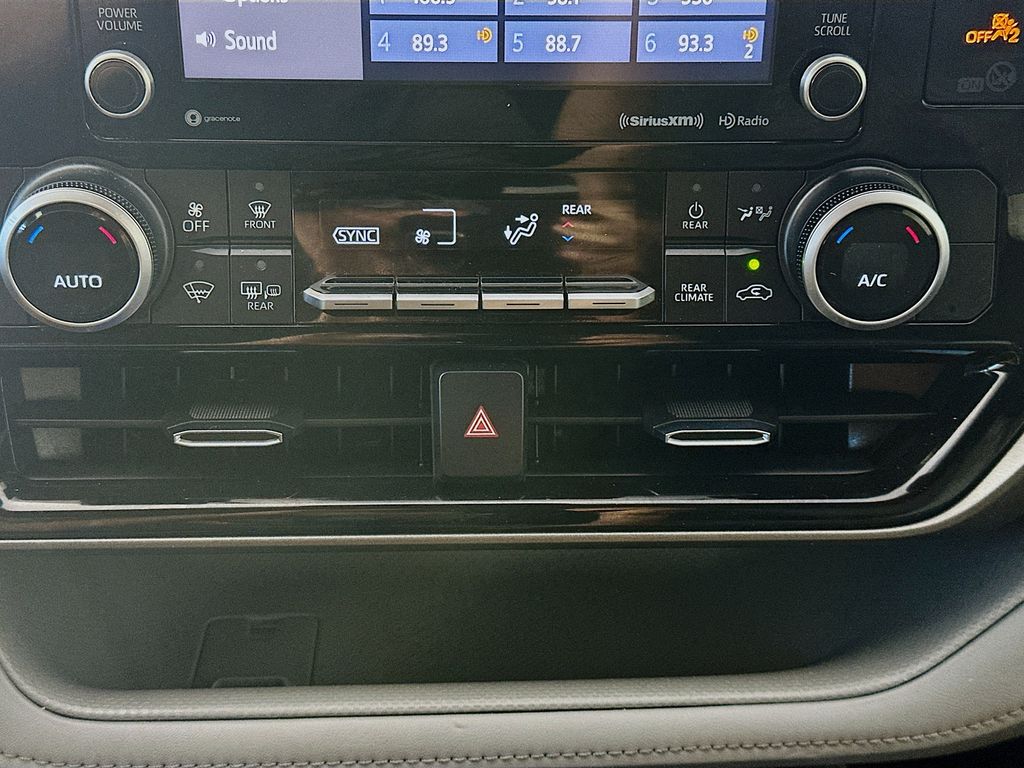ToyotaHighlander18