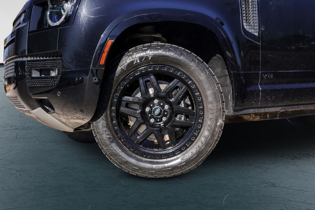 Used Car 2023 Land Rover Defender 110  V8 For Sale Under $80,000 In Austin, Texas