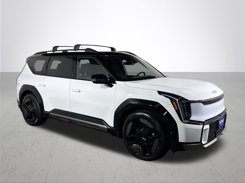 2026 Kia EV9 GT-Line photo 4