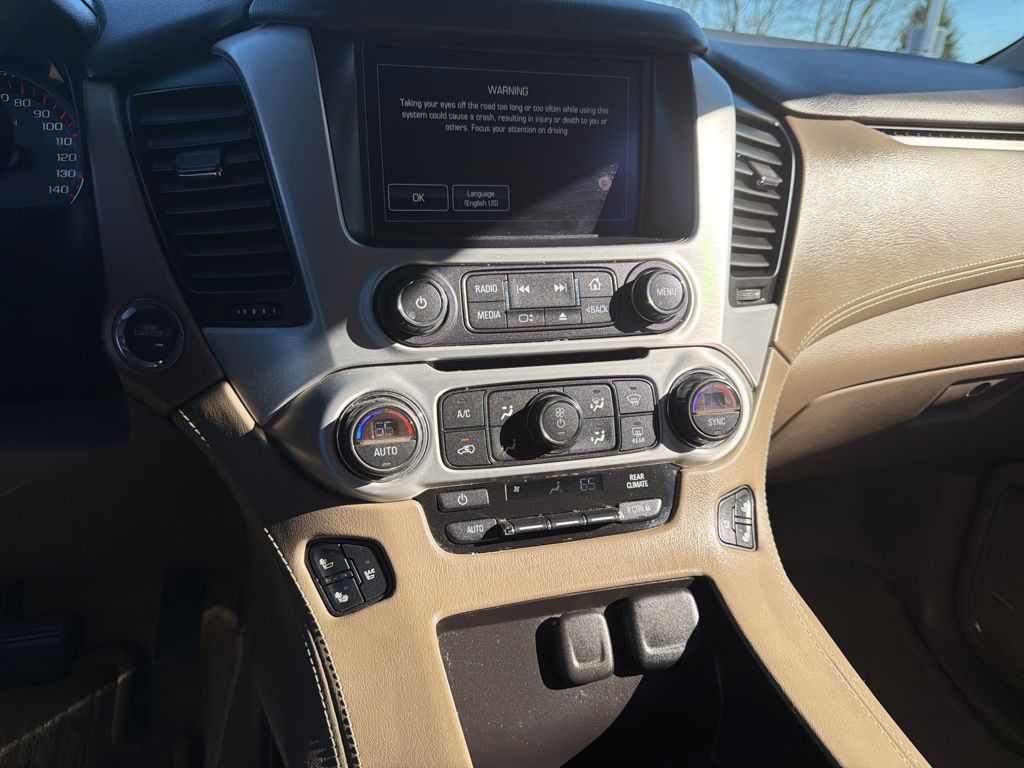 Thumbnail: 2015 GMC Yukon - 15