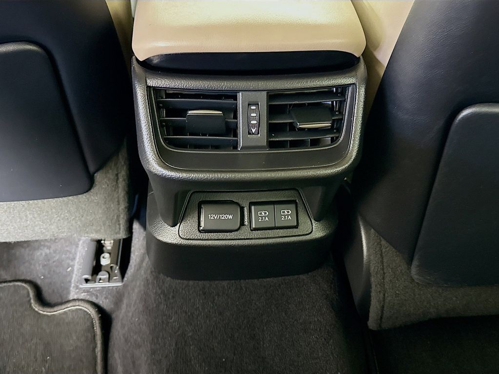 Thumbnail: 2021 Lexus ES - 26