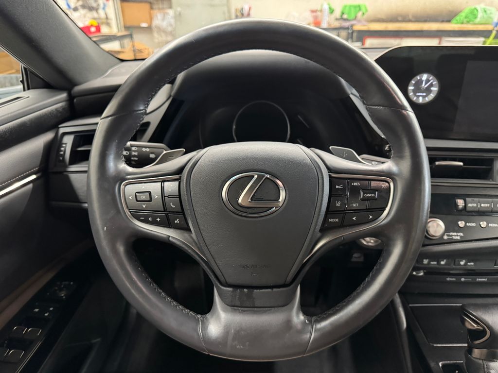 2022 Lexus ES 350