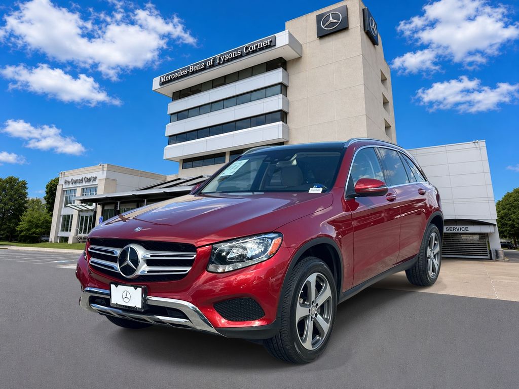 2016 Mercedes-Benz GLC 300 -
                  Vienna, VA