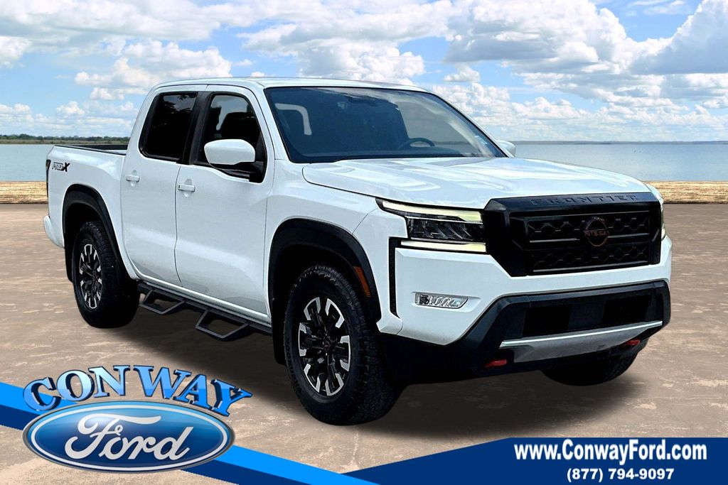 Glacier White 2022 Nissan Frontier Pickup Truck 4X2 9-Speed Automatic