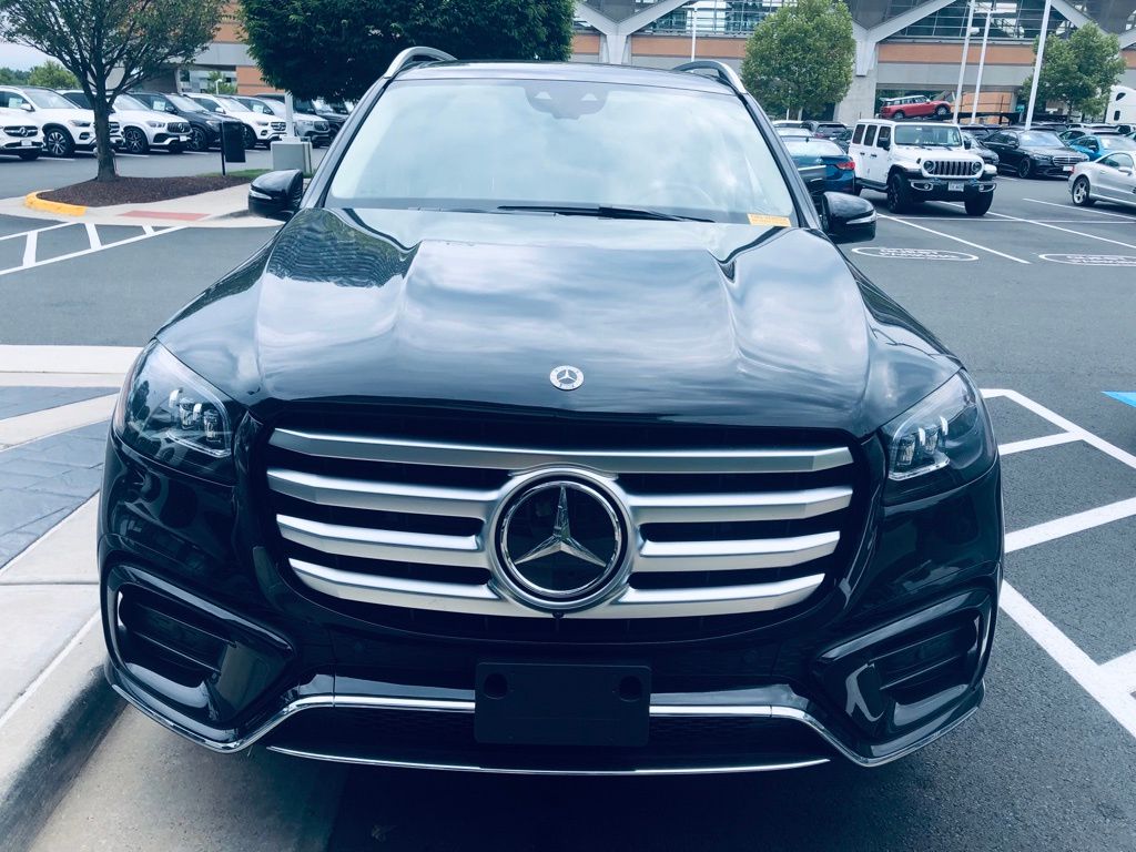 Thumbnail: 2024 Mercedes-Benz GLS - 2
