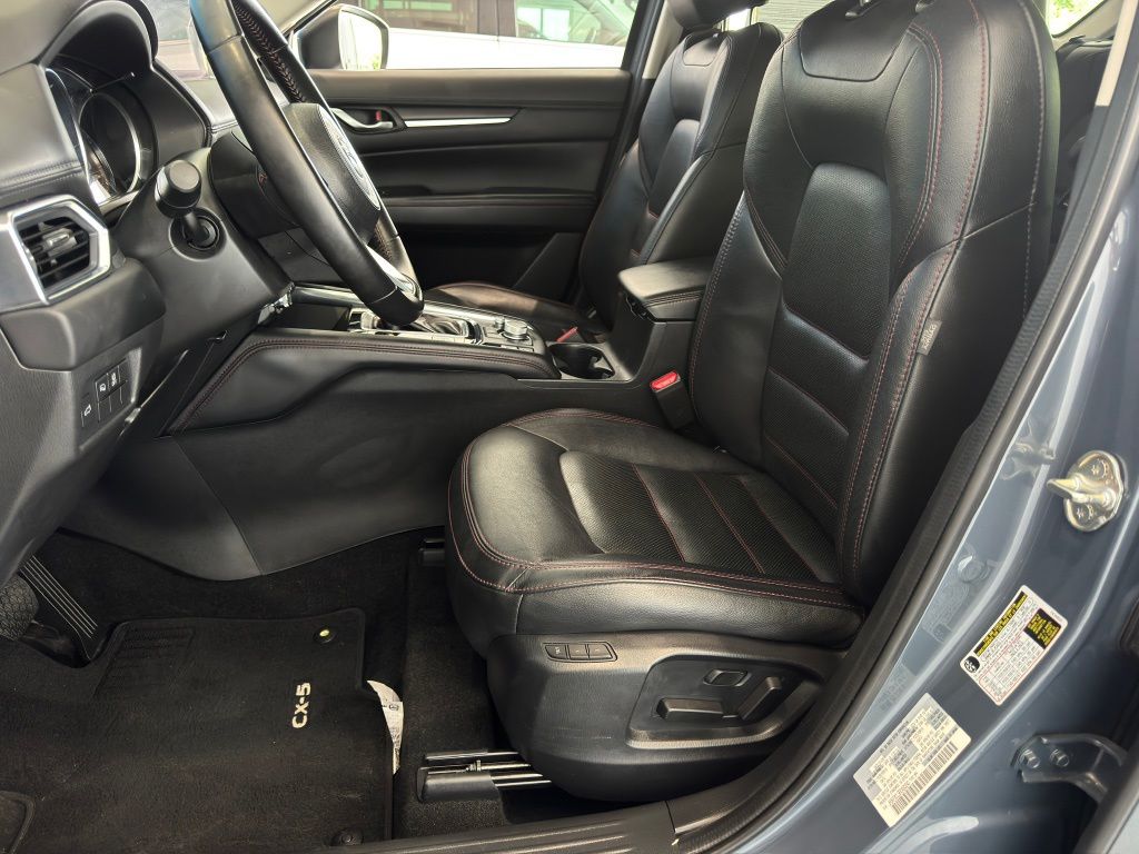 2024 Mazda CX-5 2.5 S Carbon Edition Gray at DeMontrond Mazda