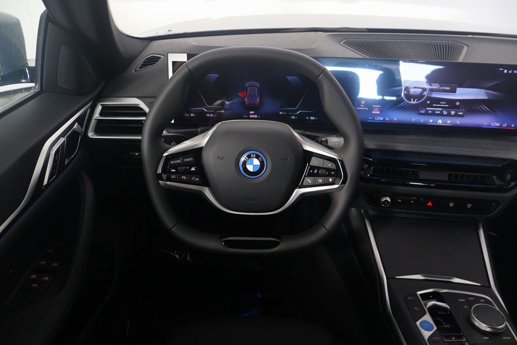 2025 BMW i4 eDrive40 3