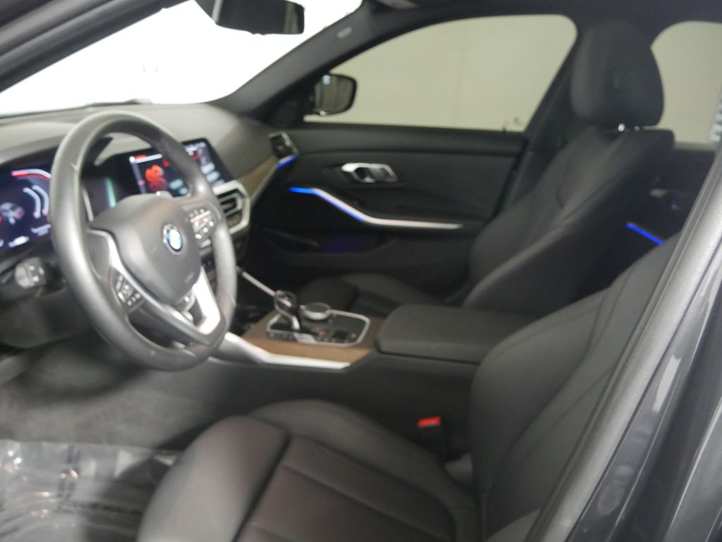 Thumbnail: 2021 BMW 3 Series - 15