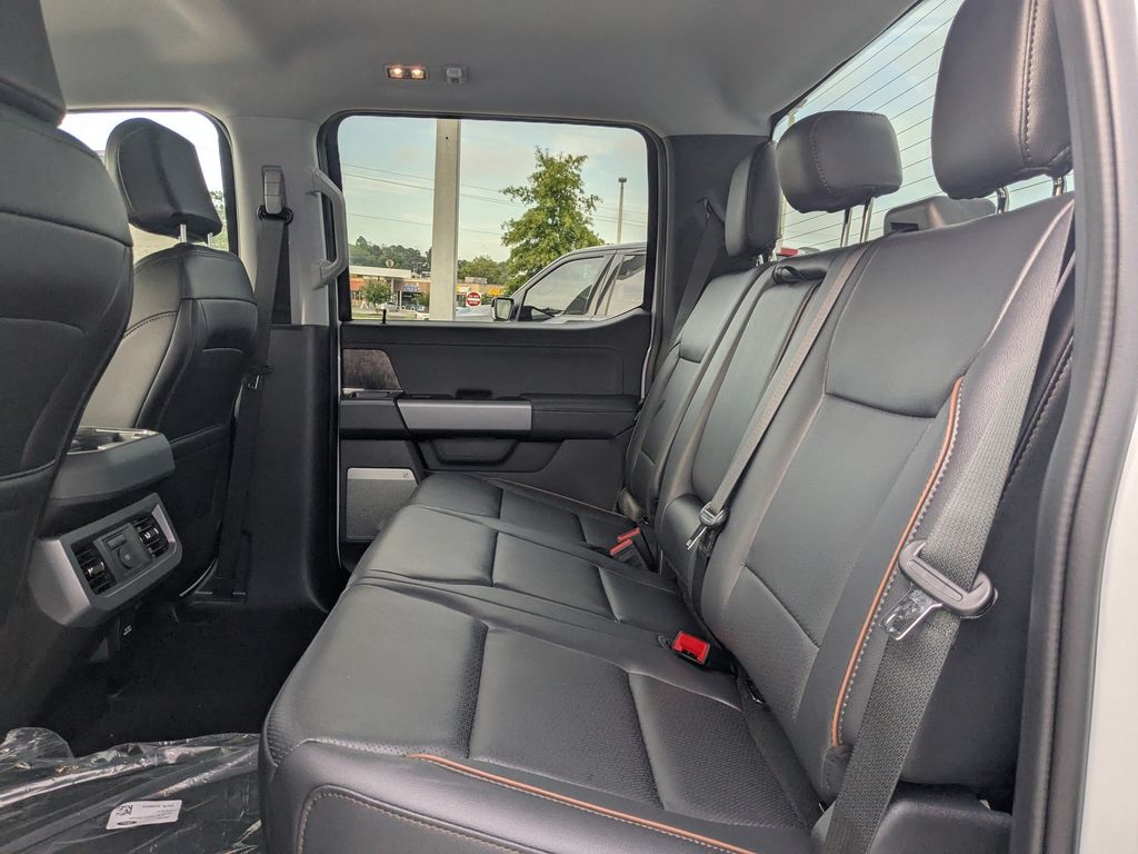 2025 Ford F-250 Super Duty Lariat