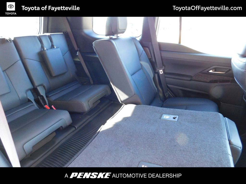 Thumbnail: 2024 Lexus GX - 5