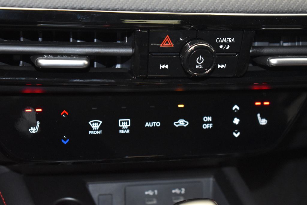 Thumbnail: 2026 Nissan Kicks - 18