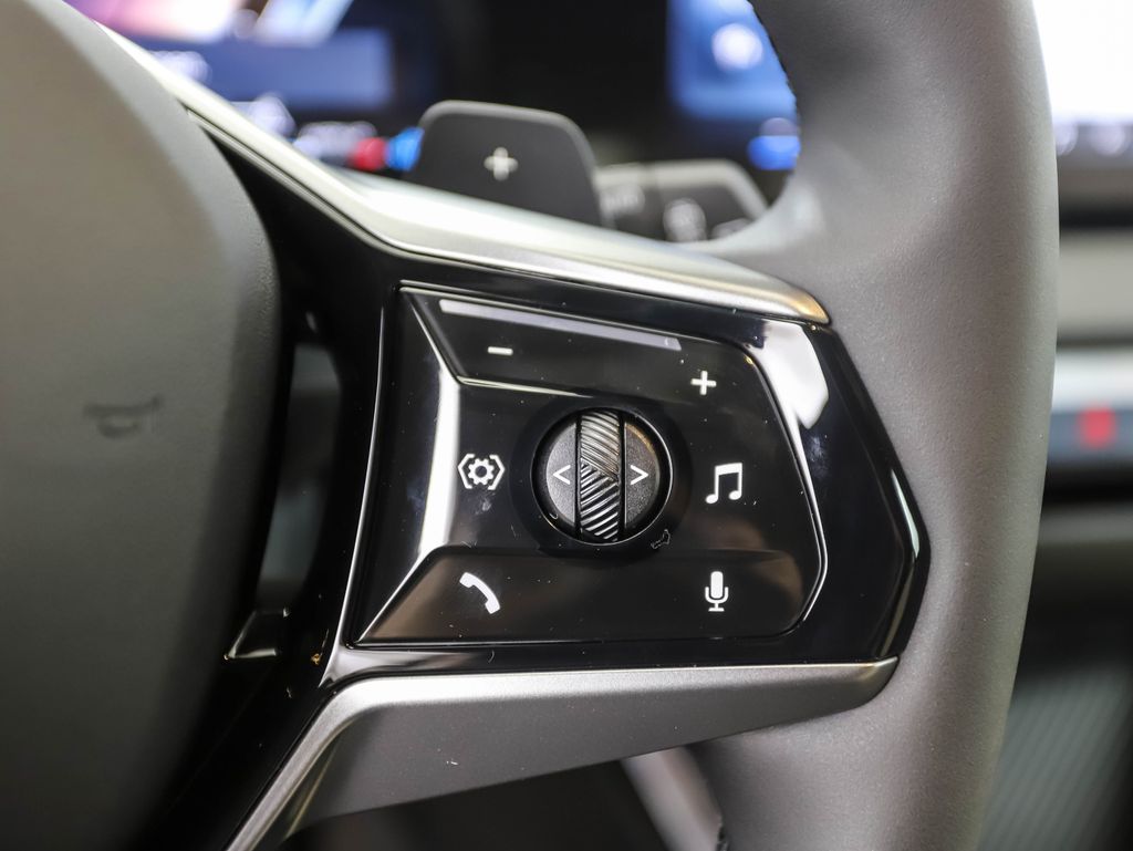 Thumbnail: 2026 BMW X3 - 14
