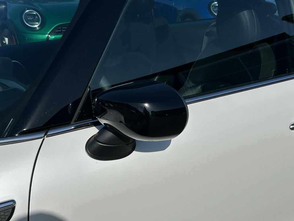 Thumbnail: 2023 MINI Cooper - 10