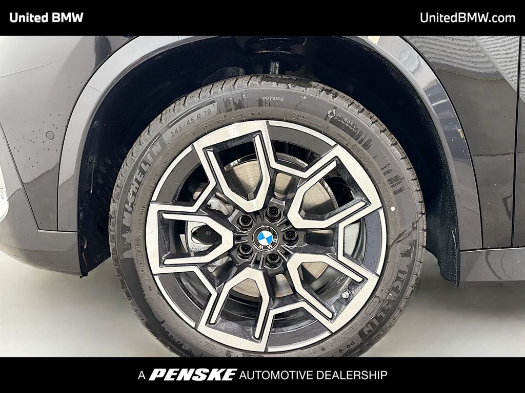 Thumbnail: 2026 BMW X1 - 2