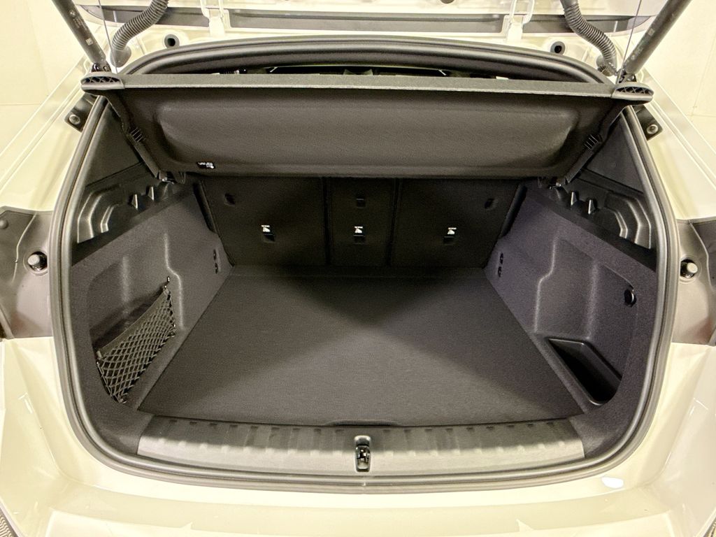 Thumbnail: 2026 BMW X1 - 27