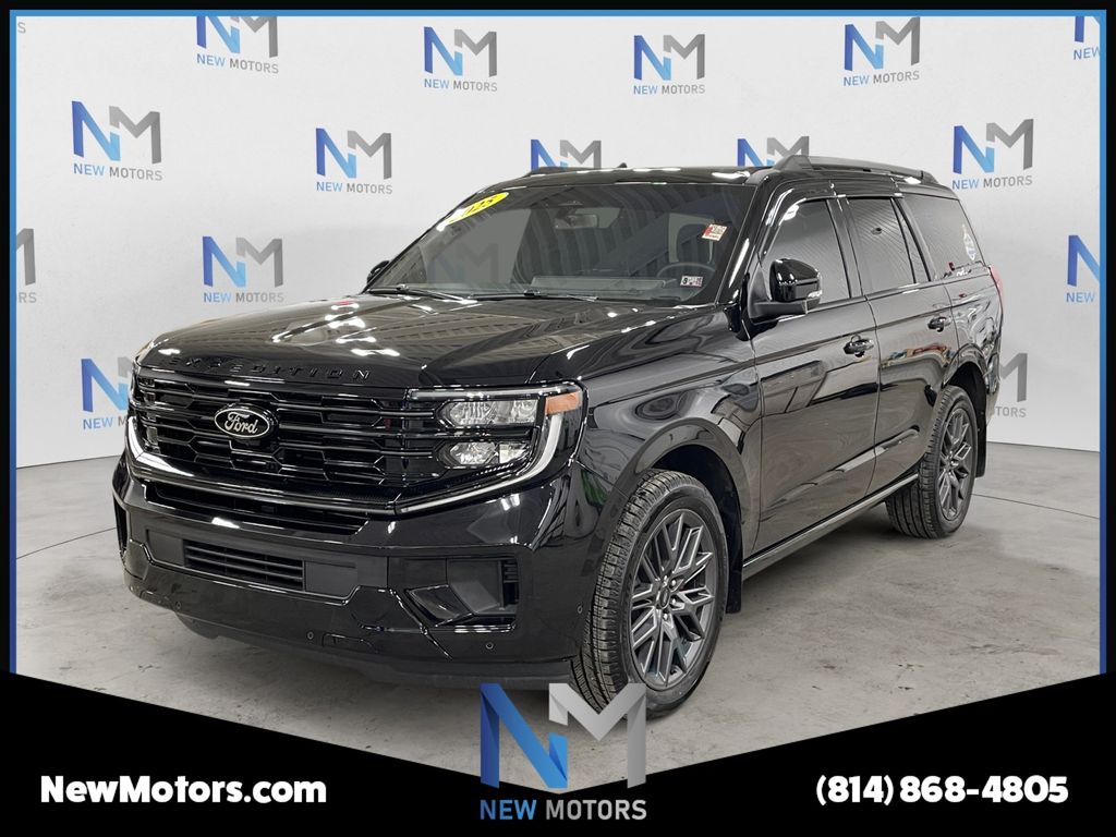 Black Metallic 2025 Ford Expedition Platinum 4WD SUV / Crossover Four-Wheel Drive Automatic