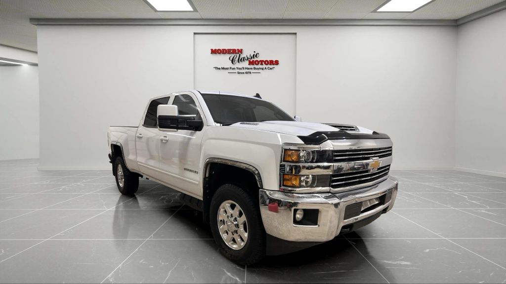 2017 Chevrolet Silverado 2500HD LT Crew Cab 4WD