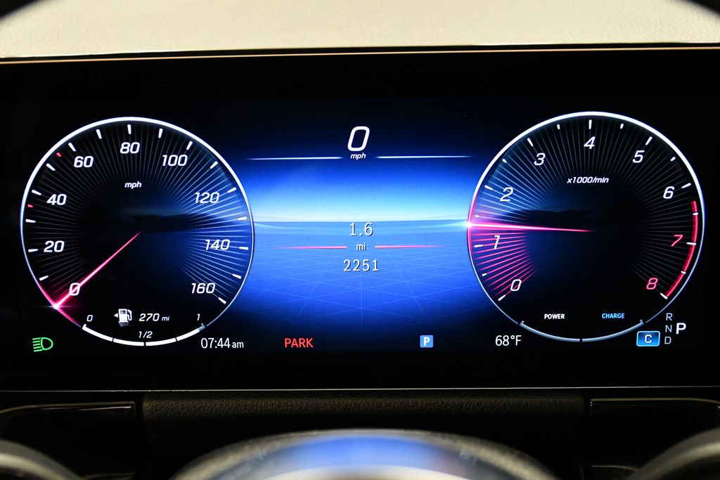 2025 Mercedes-Benz GLA 250 4MATIC 24