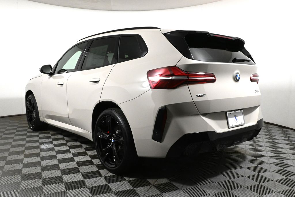 Thumbnail: 2025 BMW X3 - 5