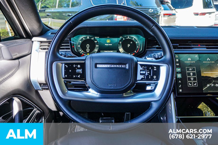 Used 2024 Black Land Rover SE image 30