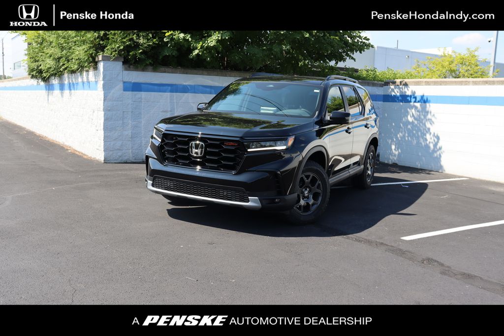 Thumbnail: 2025 Honda Pilot - 1