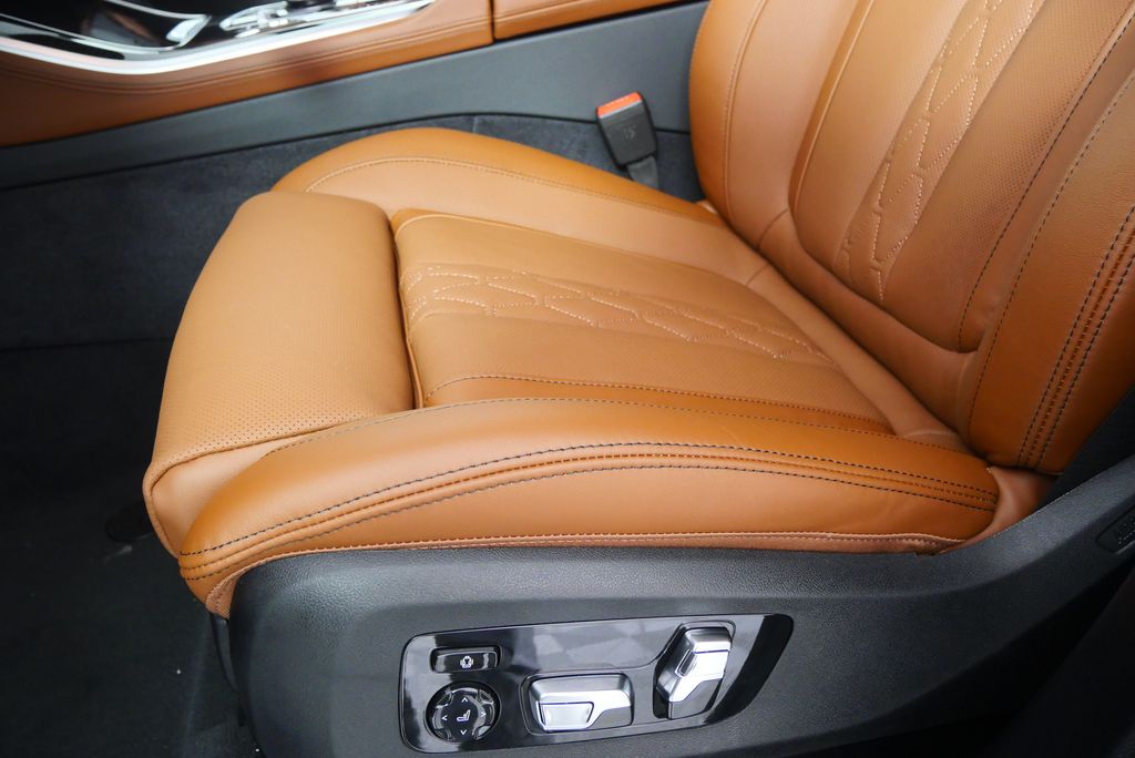 2026 BMW X5 xDrive40i 9