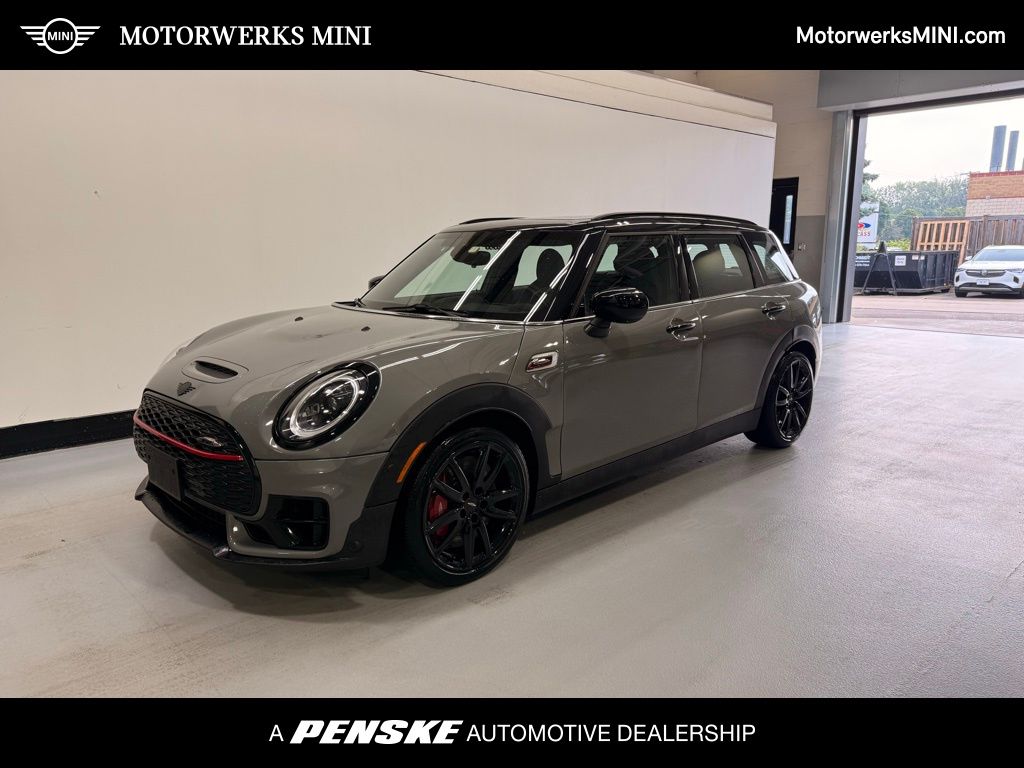 Thumbnail: 2022 MINI Cooper Clubman - 1
