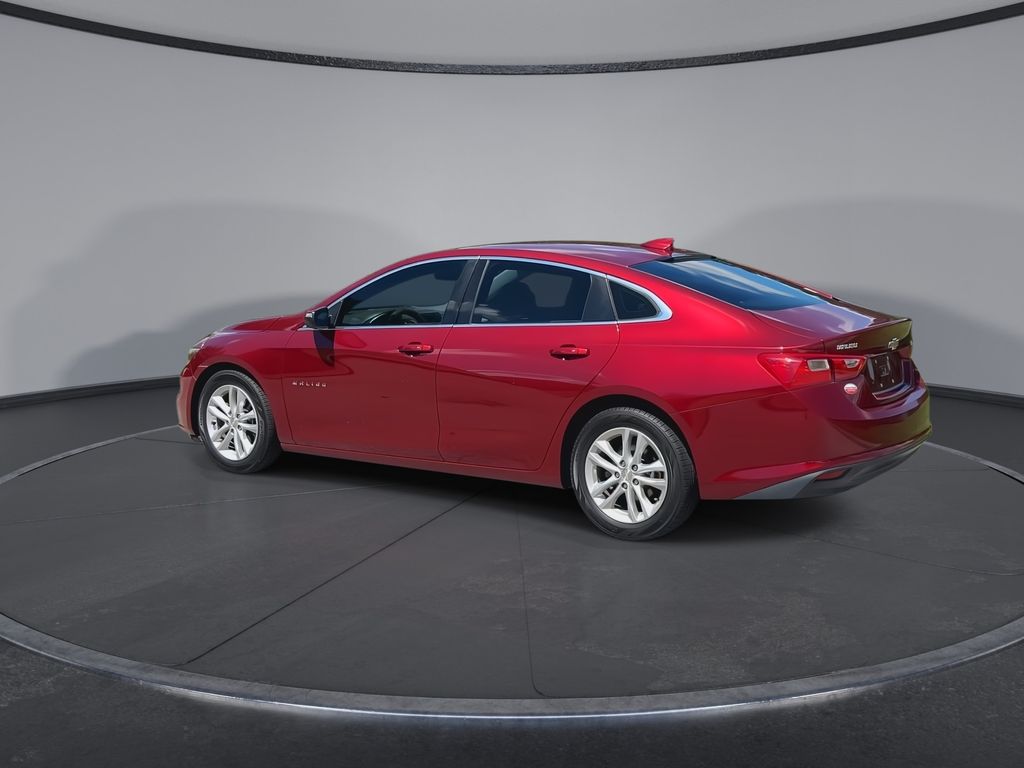Thumbnail: 2018 Chevrolet Malibu - 6