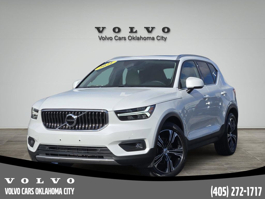 2021 Volvo XC40 Inscription