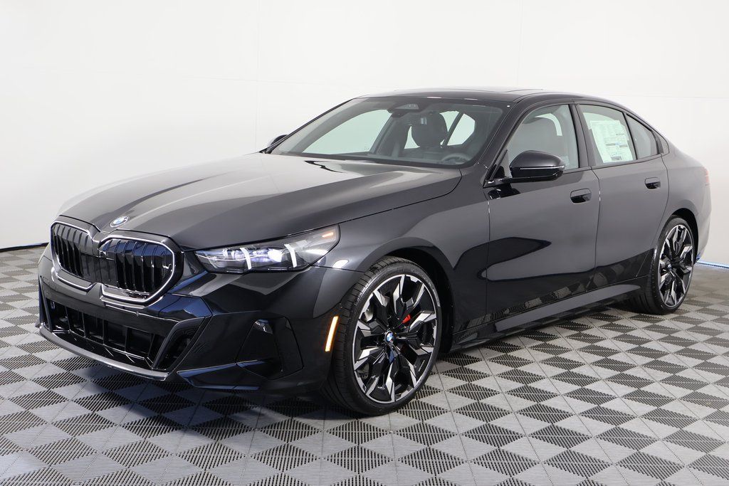 Thumbnail: 2027 BMW 5 Series - 1