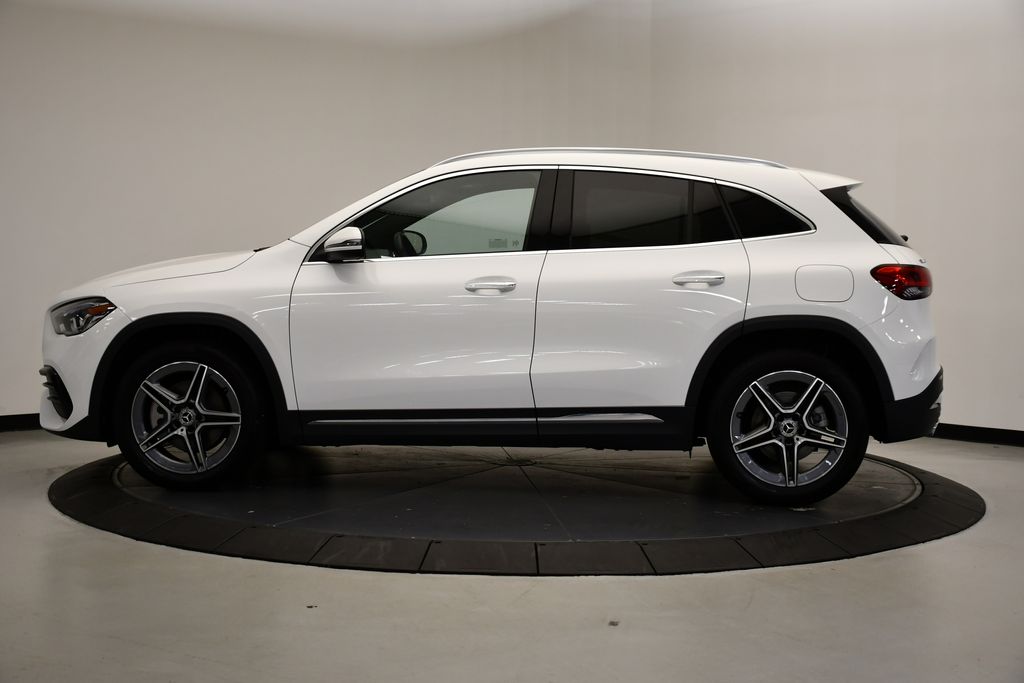 Thumbnail: 2023 Mercedes-Benz GLA - 2