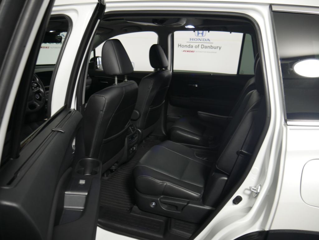 Thumbnail: 2022 Honda Pilot - 16