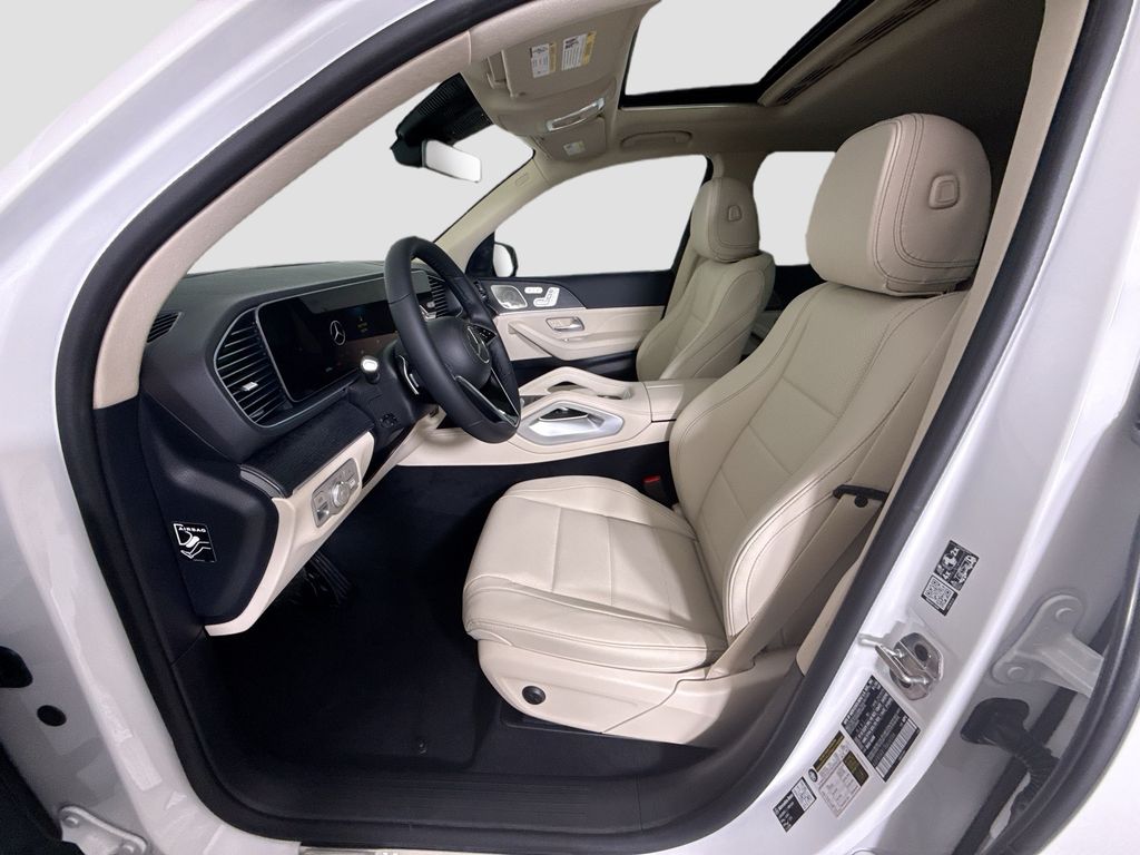 Thumbnail: 2026 Mercedes-Benz GLE - 21