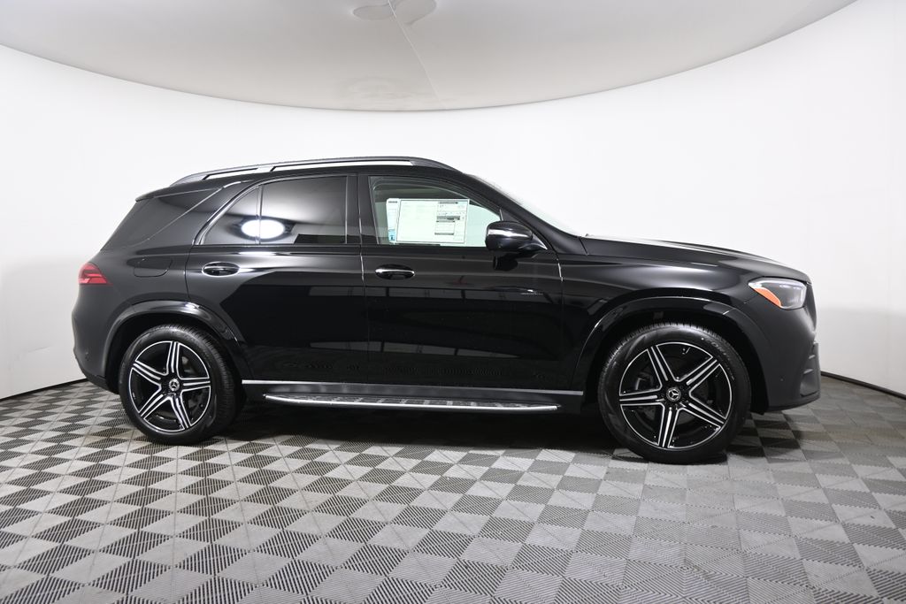 Thumbnail: 2026 Mercedes-Benz GLE - 8