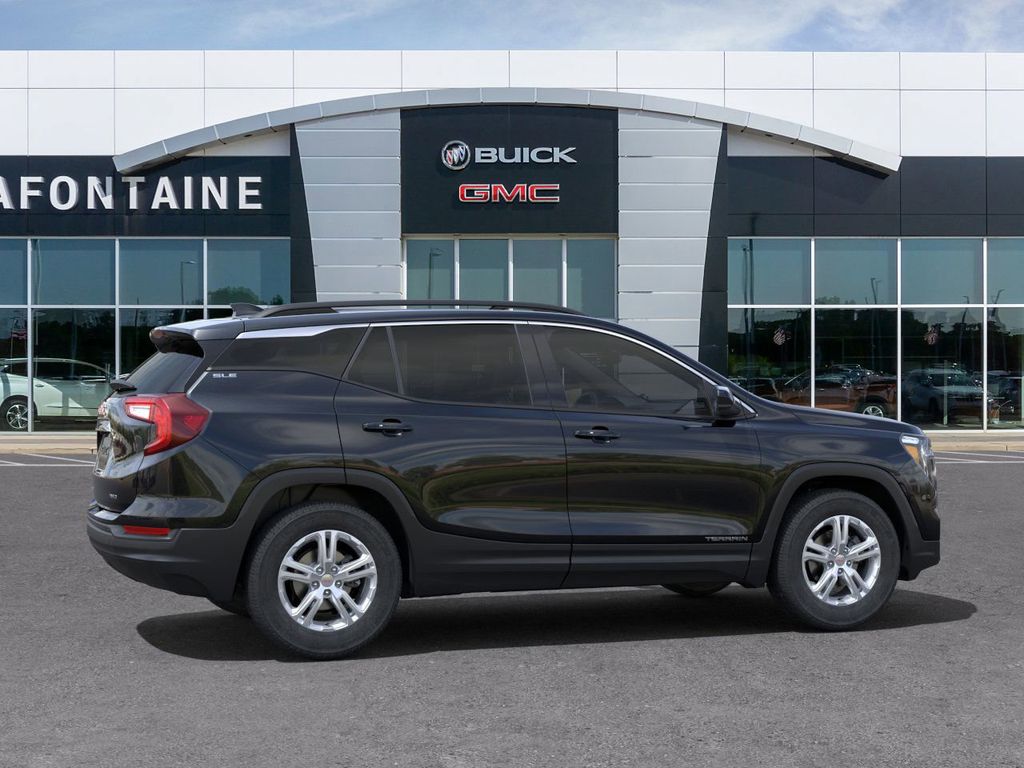 2024 GMC Terrain SLE 5