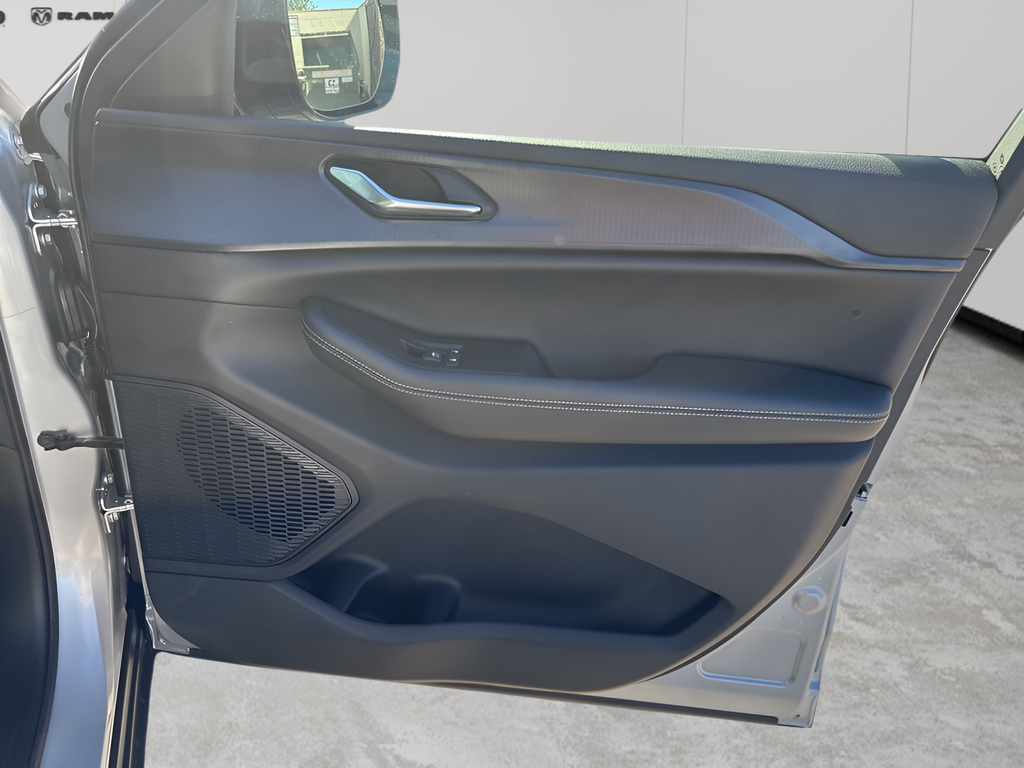 New Car 2025 Jeep Grand Cherokee  For Sale Under $50,000 In Austin, Texas