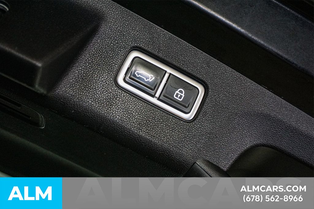 Used 2022 Black Kia SX image 23