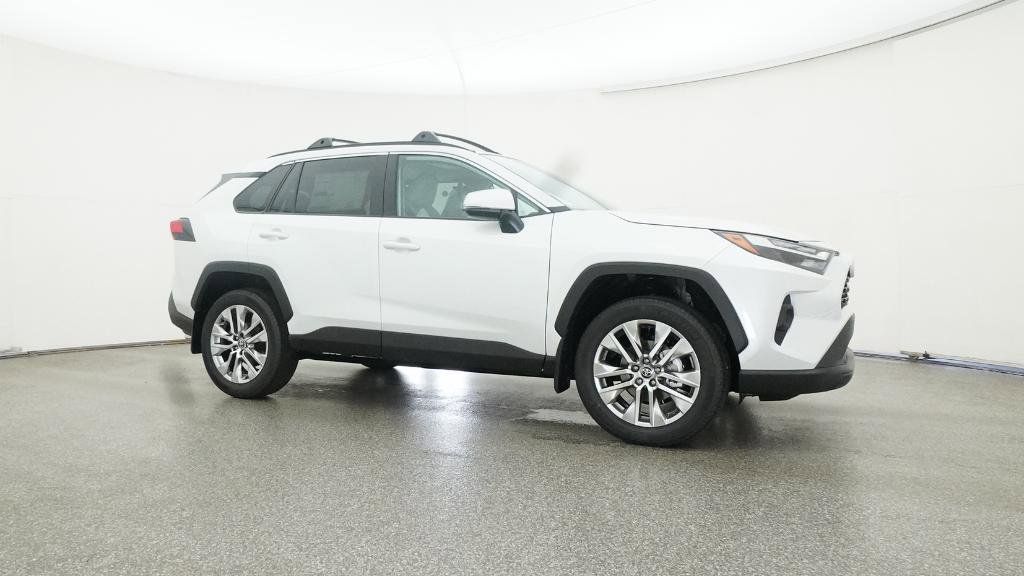 Thumbnail: 2025 Toyota RAV4 - 29