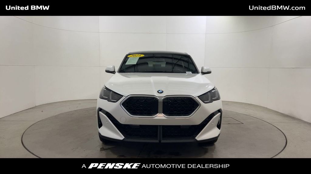 Thumbnail: 2025 BMW X2 - 3