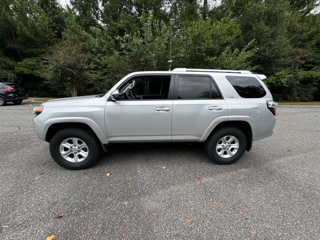 2016 Toyota 4Runner  3