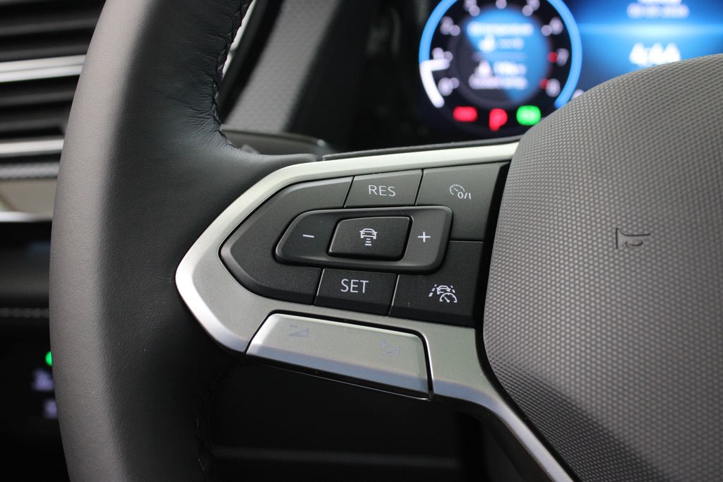 new 2026 Volkswagen Atlas Cross Sport car