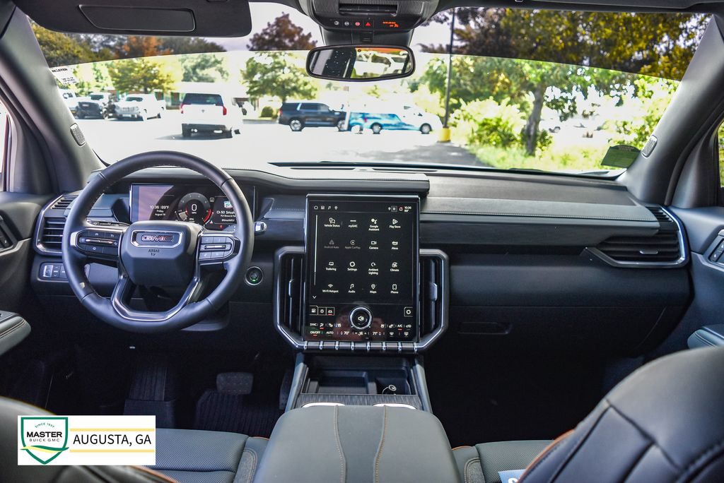 Used 2025 GMC Acadia SUV