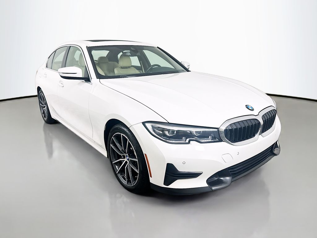 Thumbnail: 2021 BMW 3 Series - 3