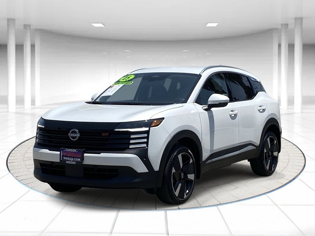 2025 Nissan Kicks SR