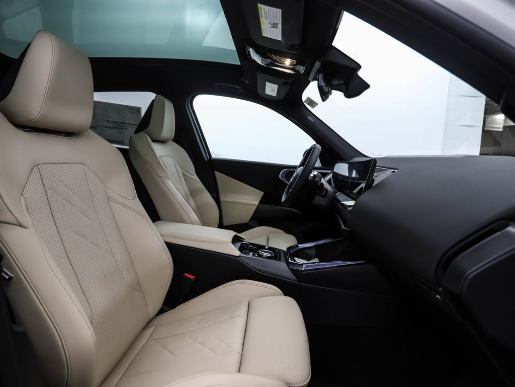 2025 BMW X3 3.0i 29