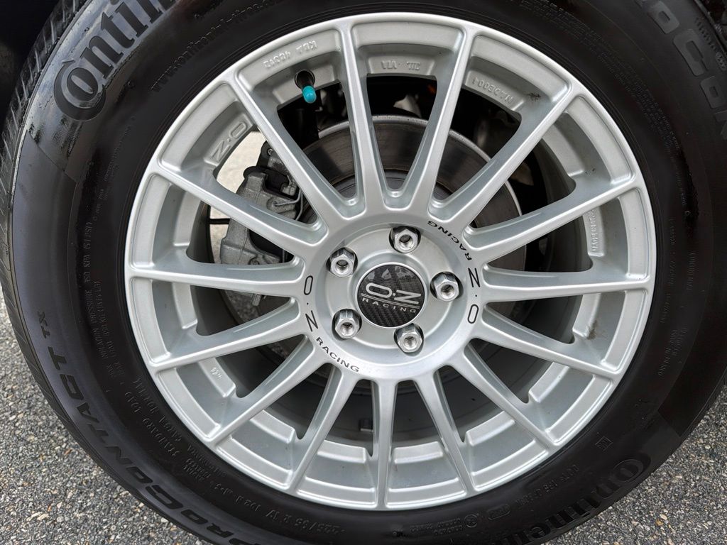 Used 2024 Black Ford XL image 9