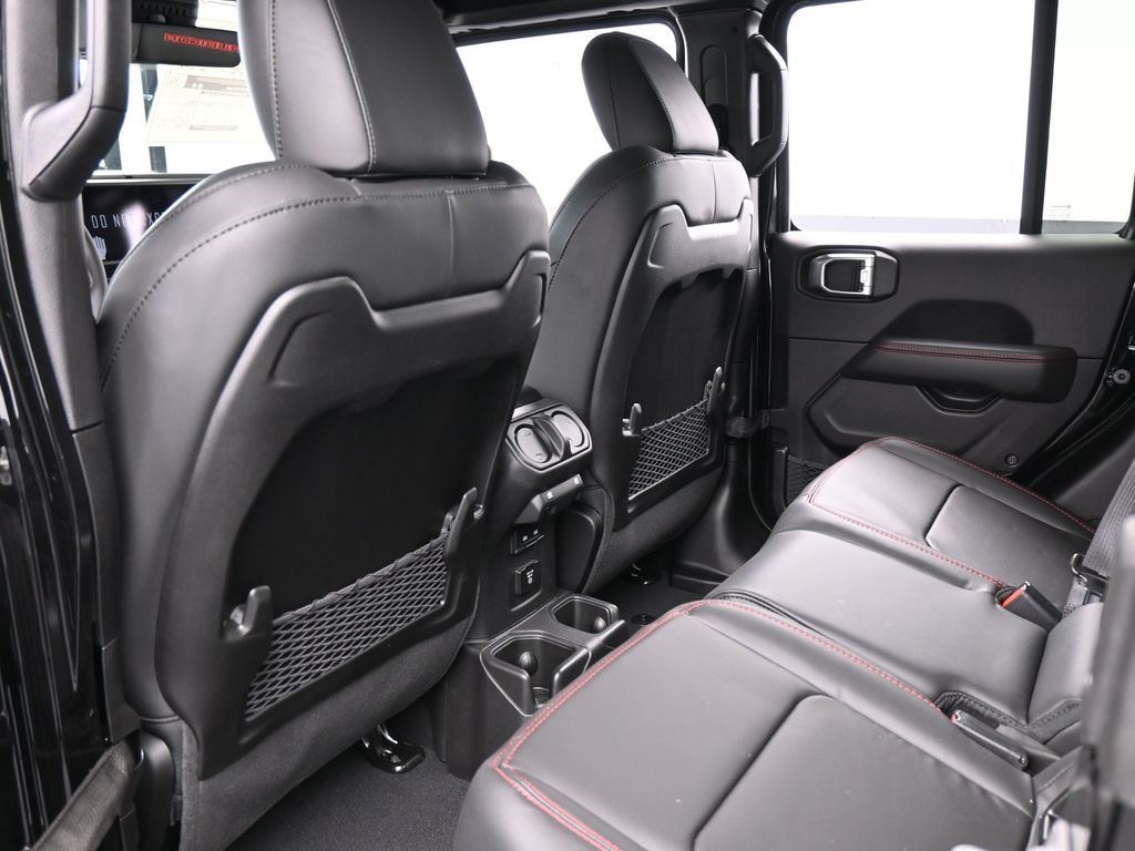 New 2026 Black Clearcoat Jeep Rubicon image 27