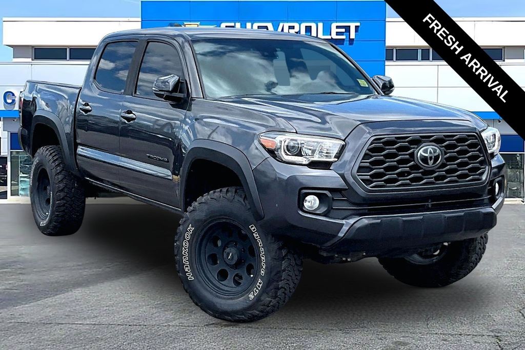 Magnetic Gray Metallic 2020 Toyota Tacoma Pickup Truck Four-Wheel Drive 6-Speed Automatic