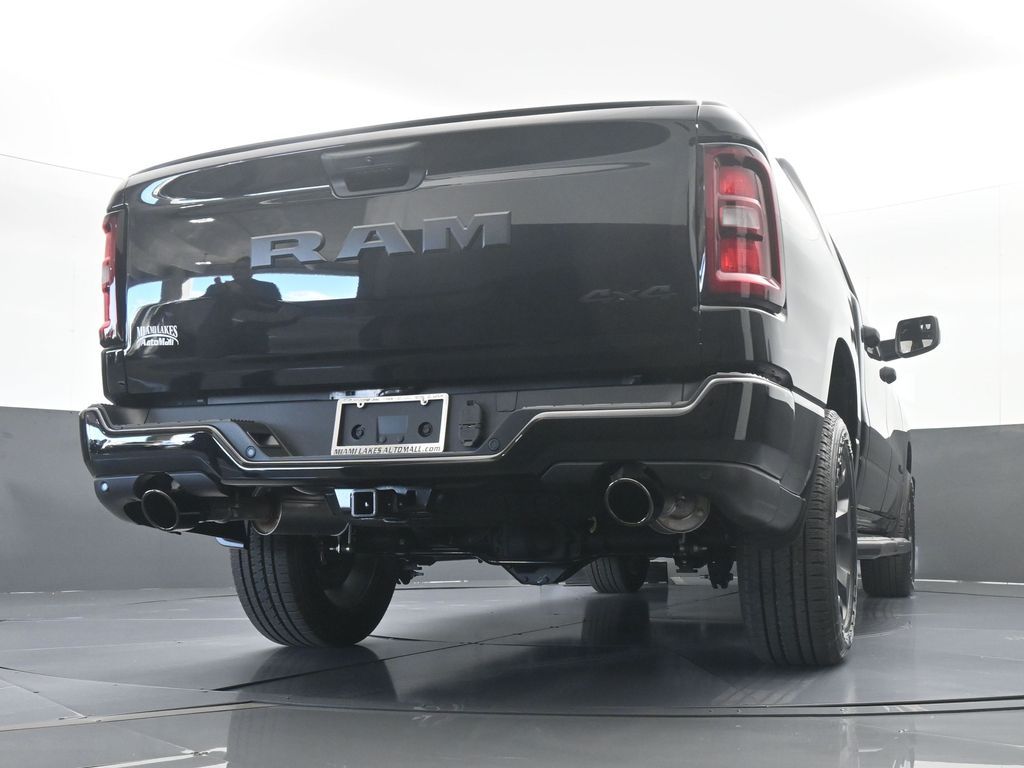 New 2026 Diamond Black Crystal Pearlcoat Ram Express image 54