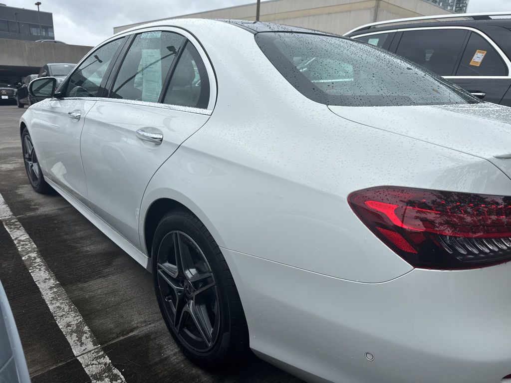 Thumbnail: 2023 Mercedes-Benz E-Class - 5